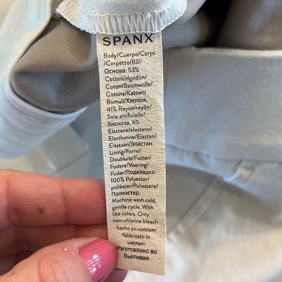 SPANX On the Go Kick Flare Pants White size 1X - Picture 7 of 11